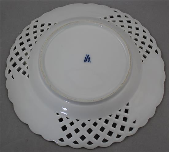 A Dresden porcelain dessert service, 34cm